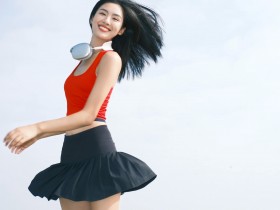 今天是网球美式少女