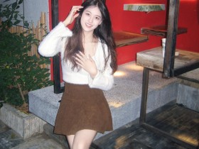 170cm女大学生