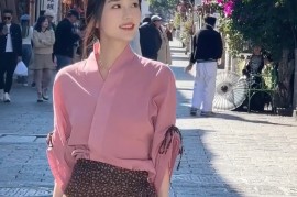 越素越美
