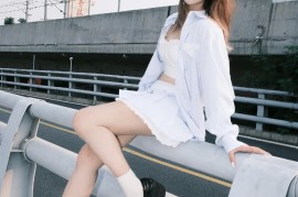 在道路边拍的一组图