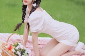 草坪拍照姿势合集